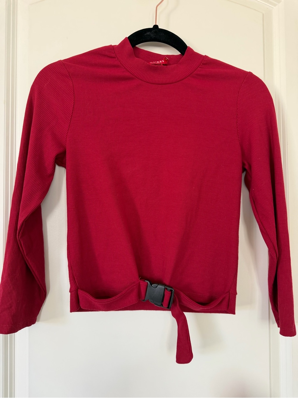 Guess brand Long-Sleeve Mock Neck crop Top with  Buckle - Red